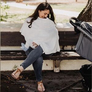 We Are Amma Ivory Nursing Cocoon